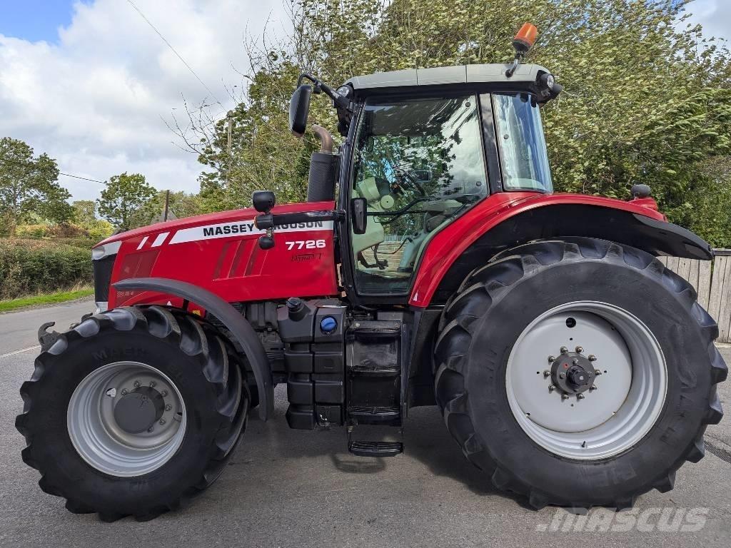 Massey Ferguson 7726 Traktorji