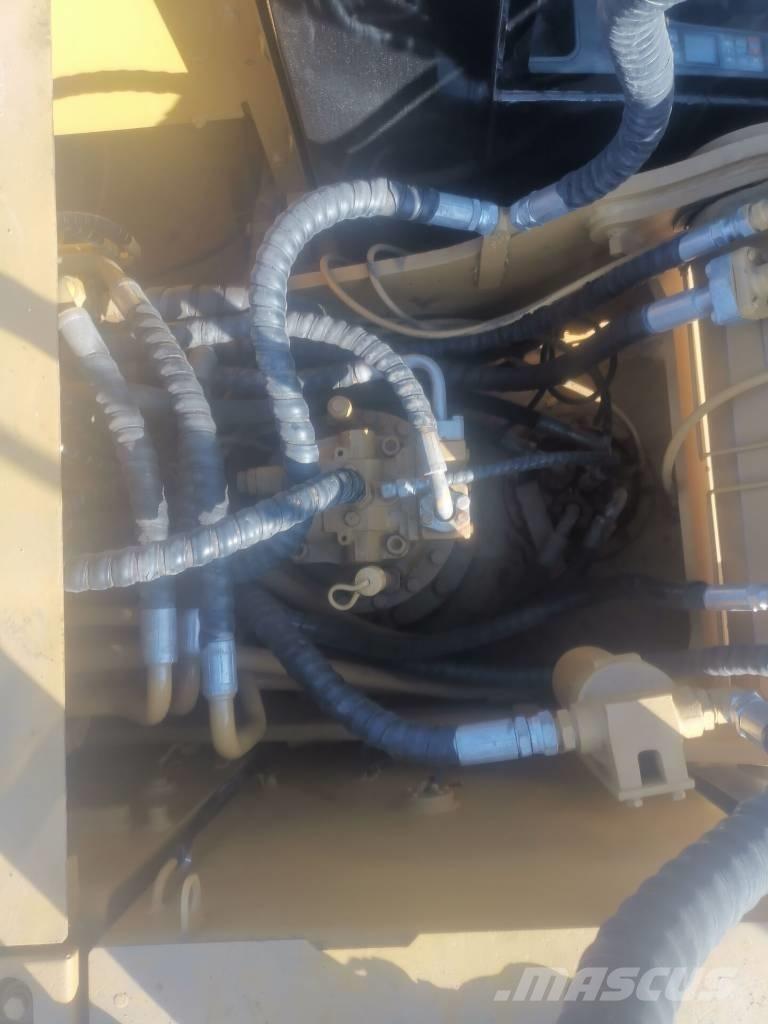 CAT 320 D Bagri goseničarji