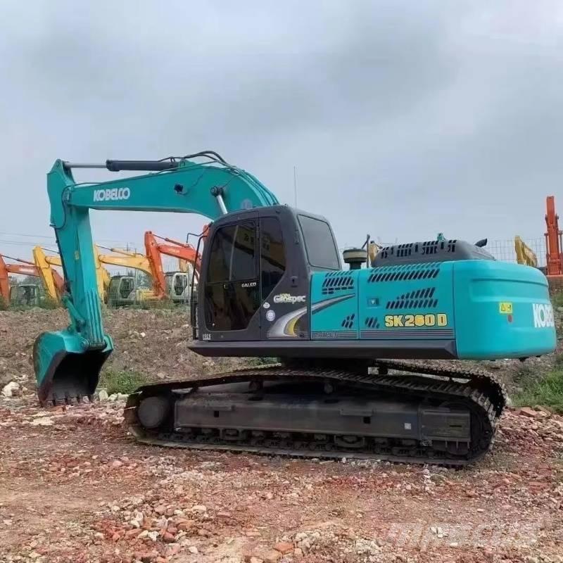 Kobelco SK 260 Bagri goseničarji