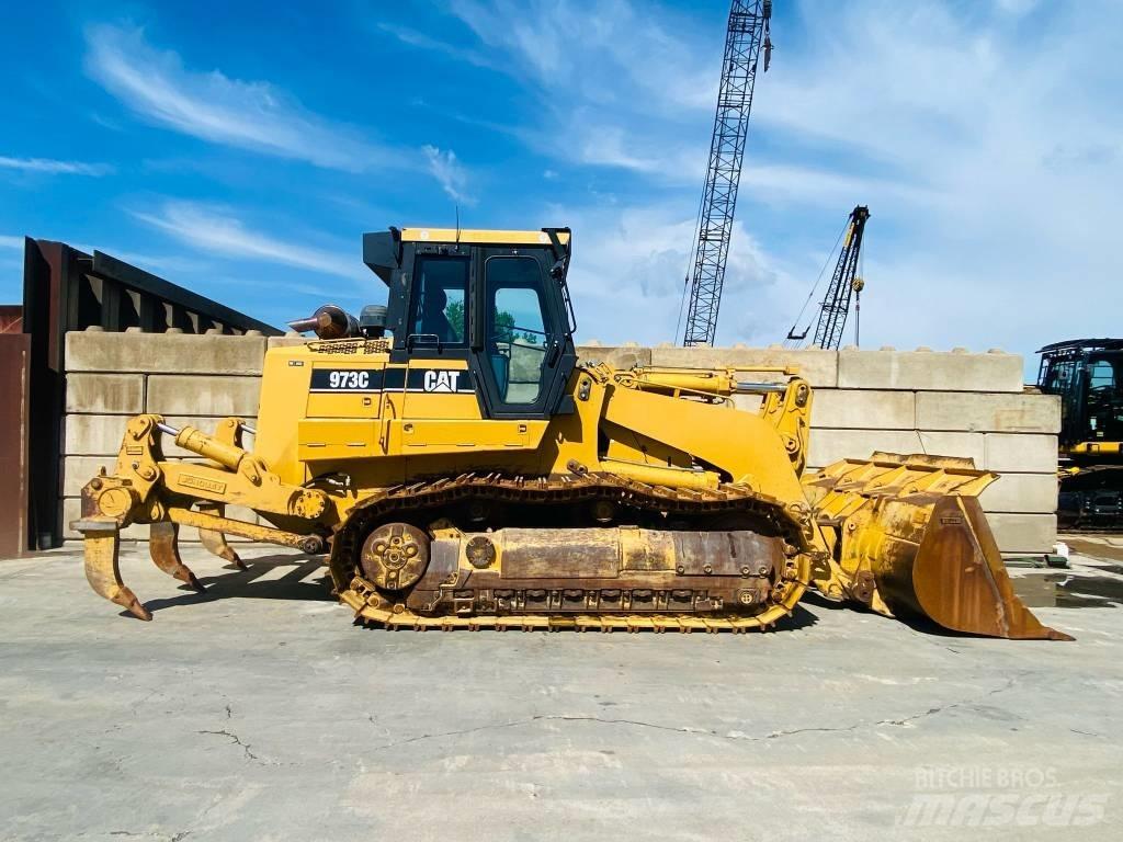 CAT 973 C Nakladalci goseničarji