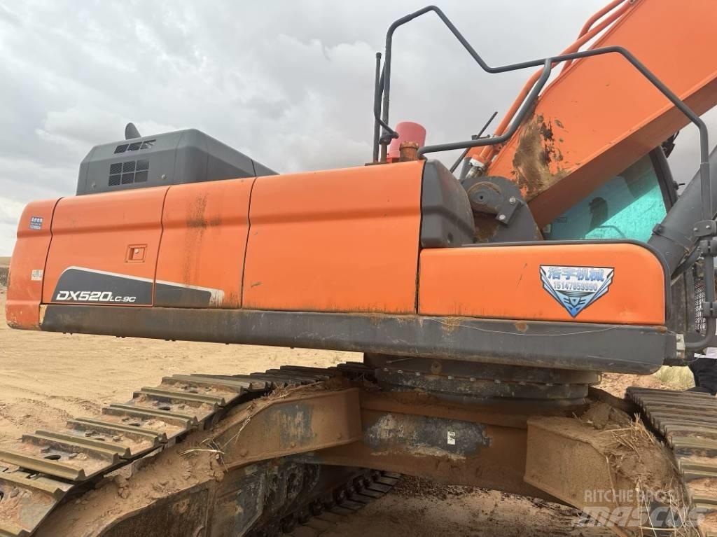 Doosan 520LC-9C Bagri goseničarji