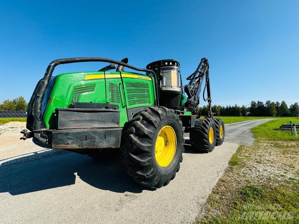 John Deere 1470 E Harvesterji