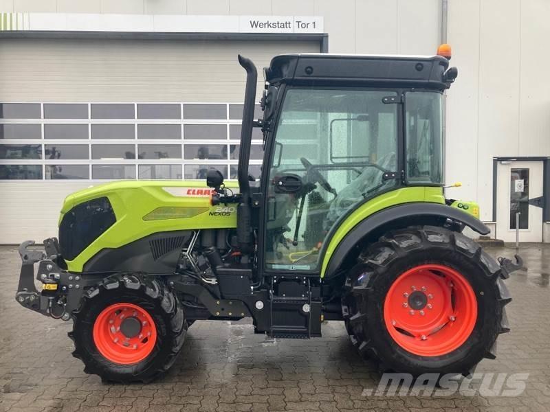 CLAAS NEXOS 240 S Traktorji