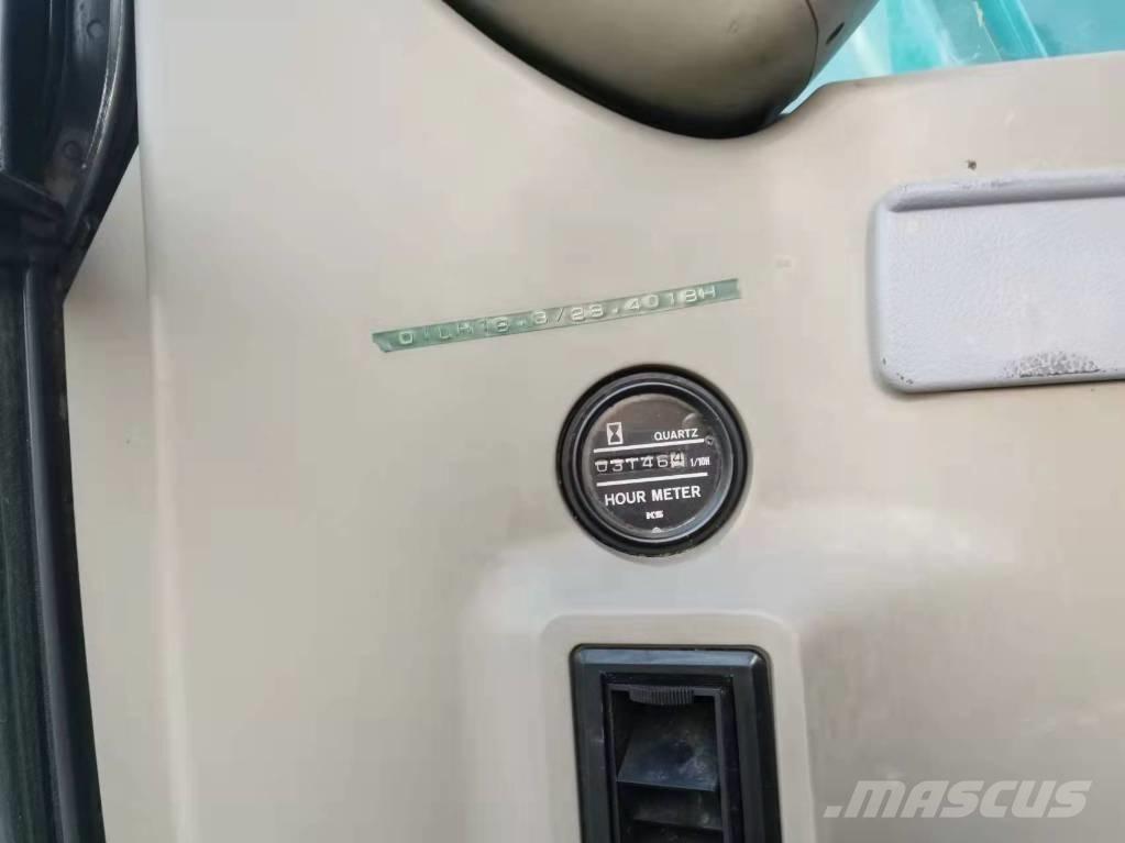 Kobelco SK 135 Bagri goseničarji