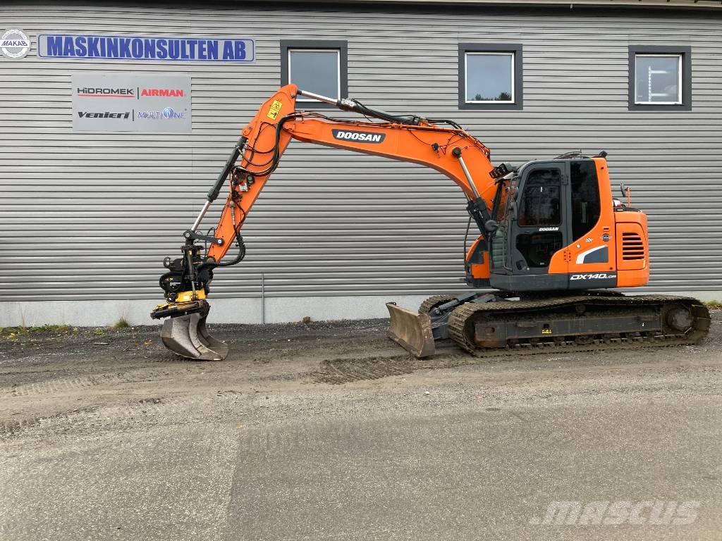 Doosan DX 140 LCR Bagri goseničarji