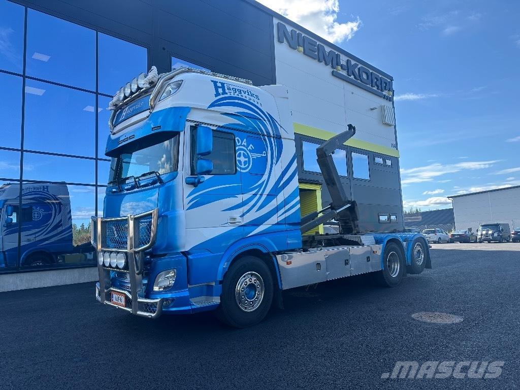 DAF XF 530 6x2*4 Kotalni prekucni tovornjaki