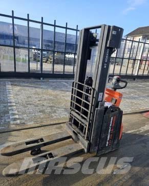 Toyota BT SWE 160 L Ročni paletni viličarji