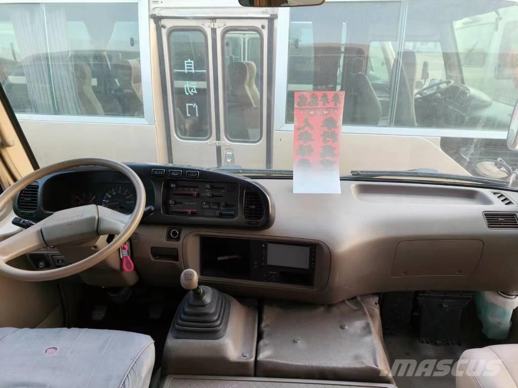 Toyota Coaster Bus Mini avtobusi
