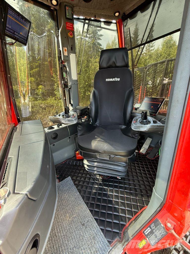 Komatsu 895 Forwarderji