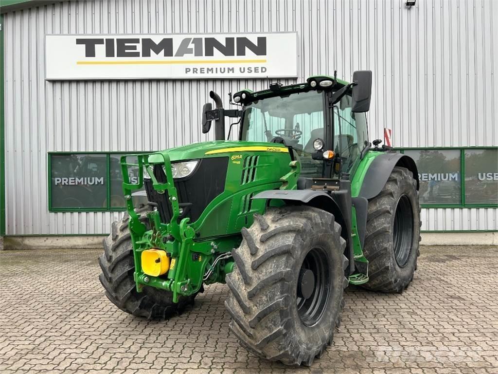 John Deere 6215R Traktorji