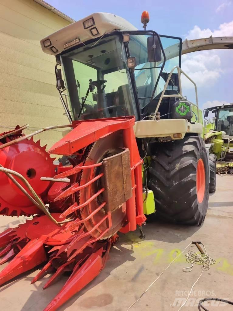 CLAAS Jaguar 870 Stroji za krmo na lastni pogon