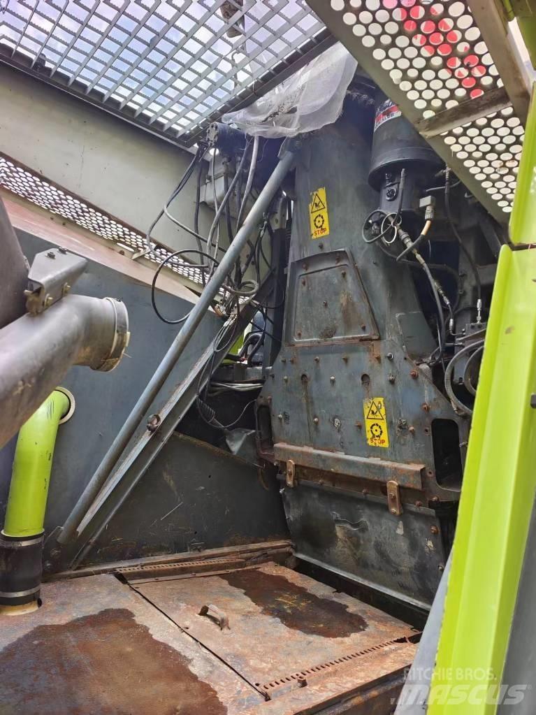CLAAS Jaguar 870 Stroji za krmo na lastni pogon