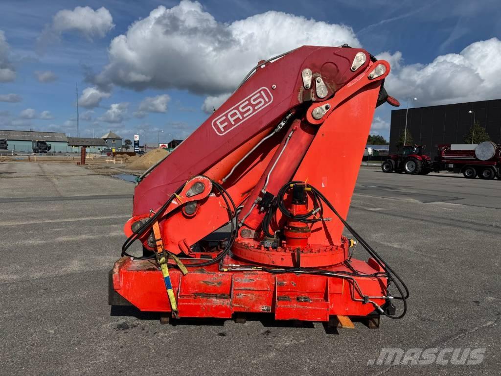 Fassi F600.22 K2 Paletna dvigala