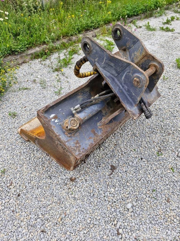 CASE 695 ST Rovokopači