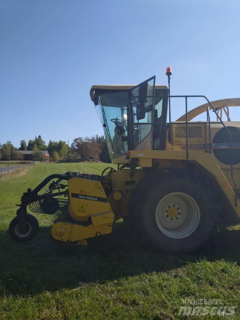 New Holland FX 38 Stroji za krmo na lastni pogon