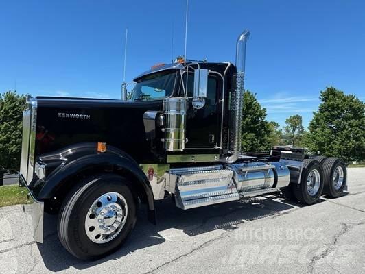 Kenworth W 900 Vlačilci