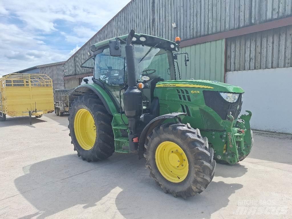 John Deere 6110R Traktorji