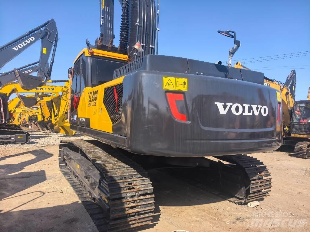 Volvo EC 300 D L Bagri goseničarji