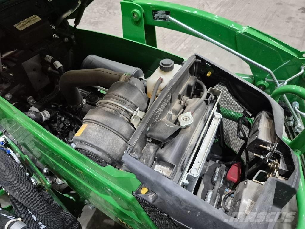 John Deere 1025 R Traktorji