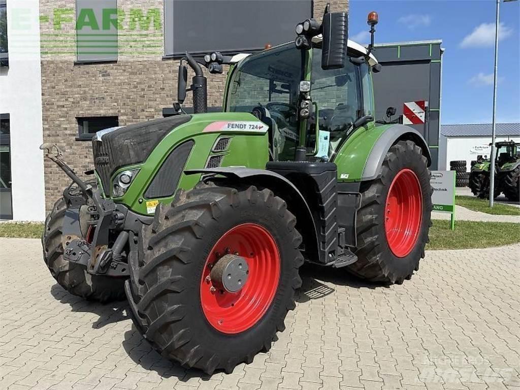 Fendt 724 vario s4 Traktorji