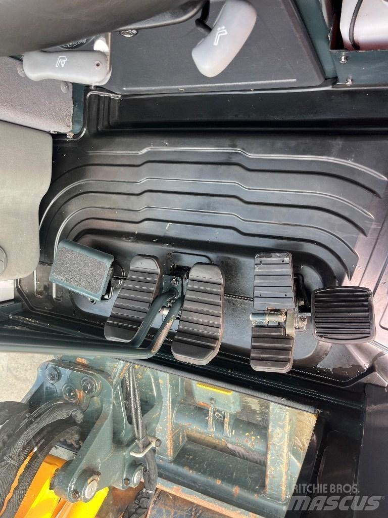 Hyundai R25Z-9 AK Mini bagri <7t