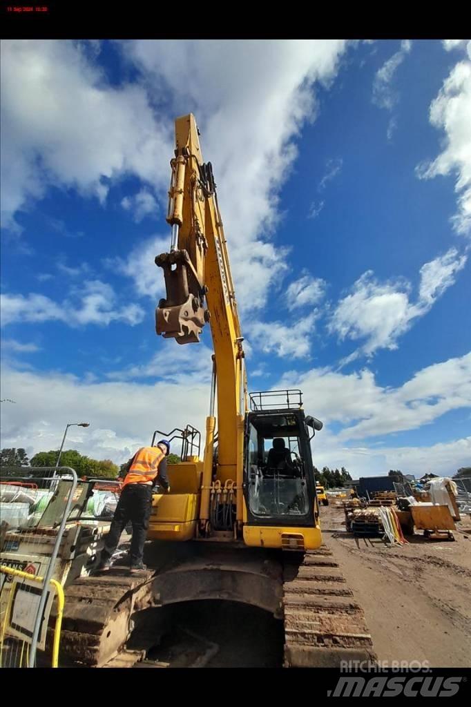 Komatsu PC 210 LC-11 Bagri goseničarji