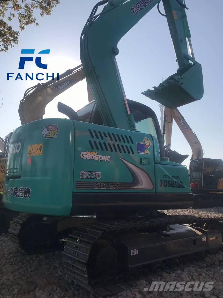 Kobelco SK 75 Bagri goseničarji