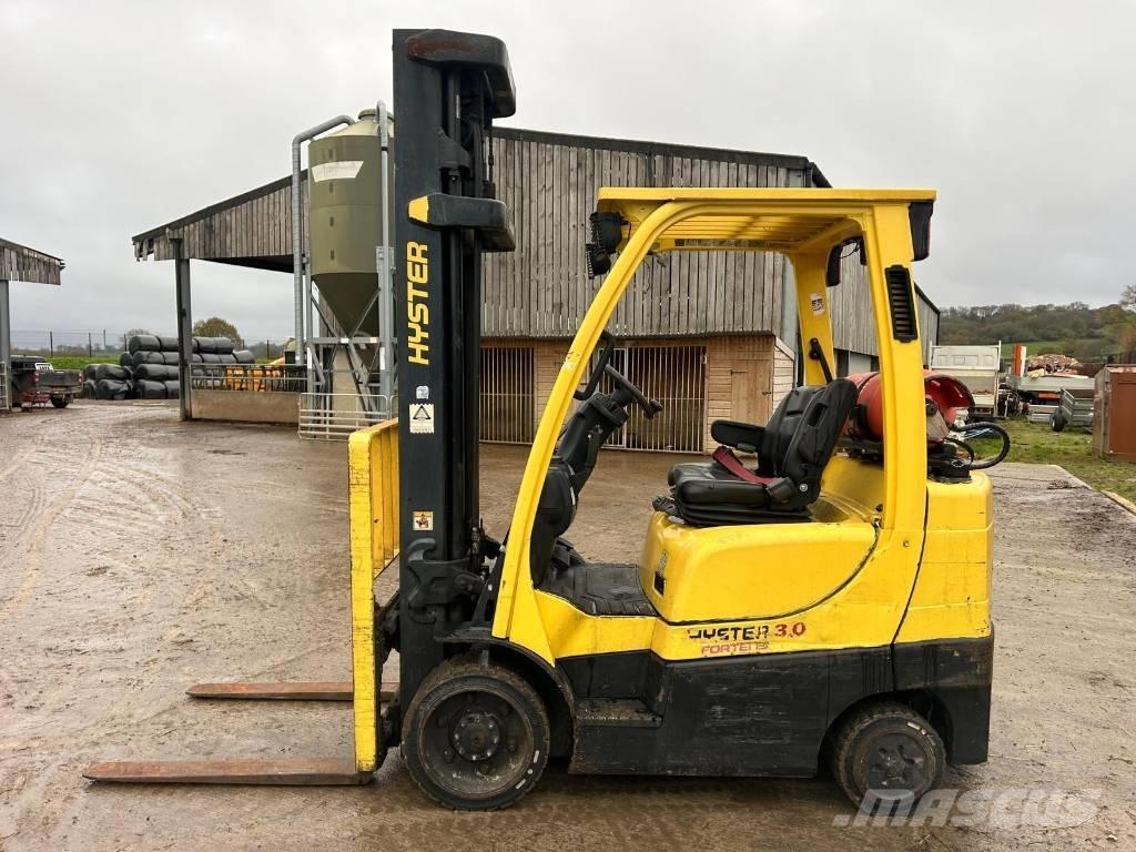 Hyster S 30 FT Plinski viličarji