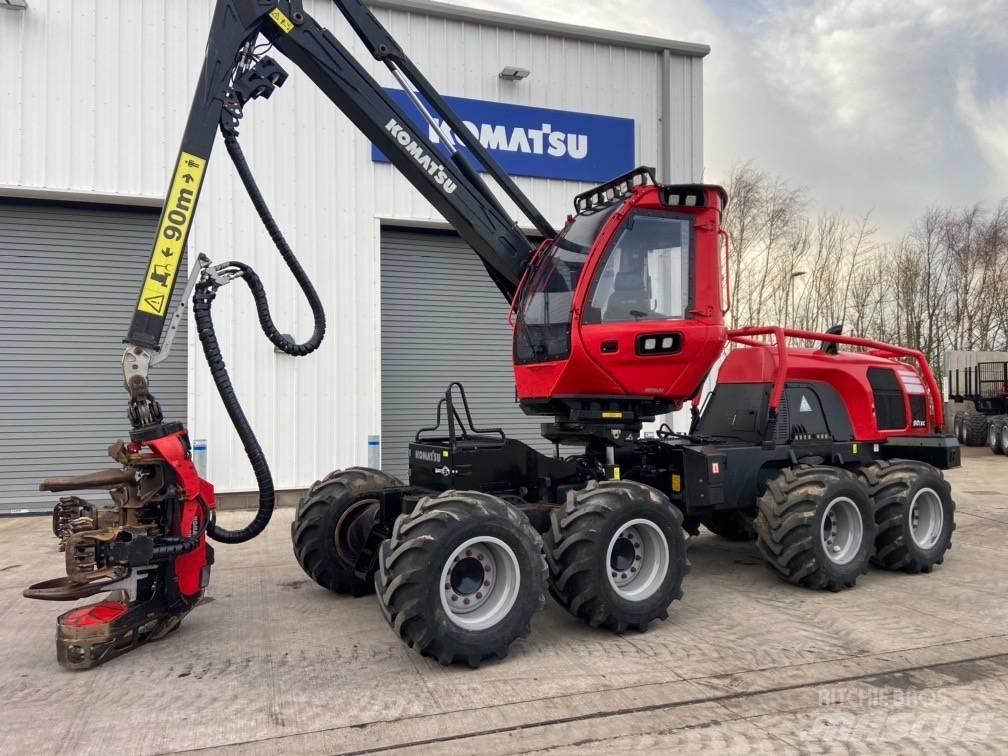 Komatsu 901XC Harvesterji
