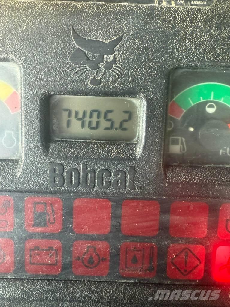 Bobcat 425 Mini bagri <7t