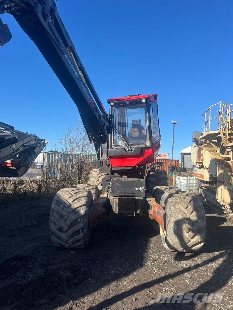 Komatsu 901 TX Harvesterji