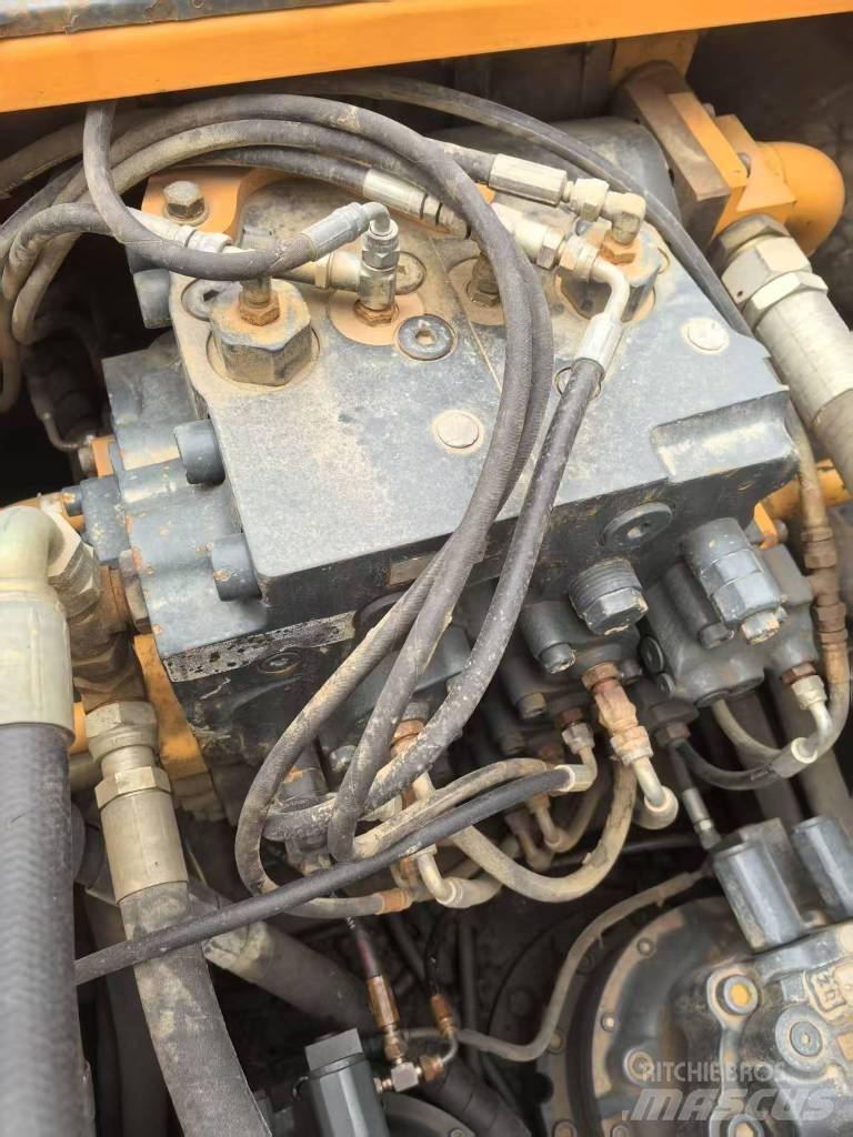 Hyundai 485LVS Bagri goseničarji