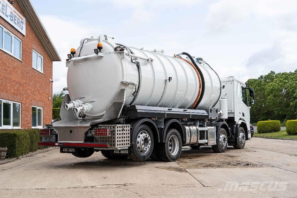 DAF XD 450 FAX 8x2 Tovornjaki cisterne