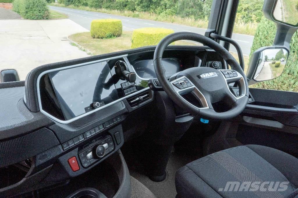 DAF XD 450 FAX 8x2 Tovornjaki cisterne
