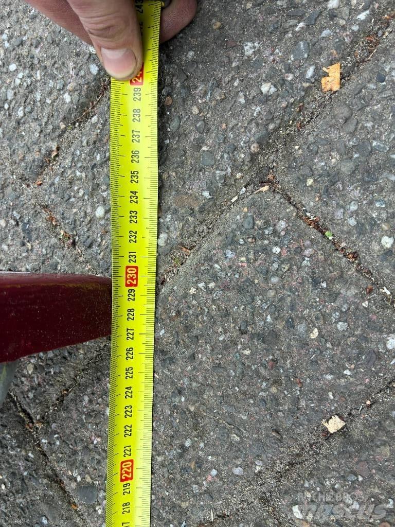 Demarec DRG 36 Grabeži