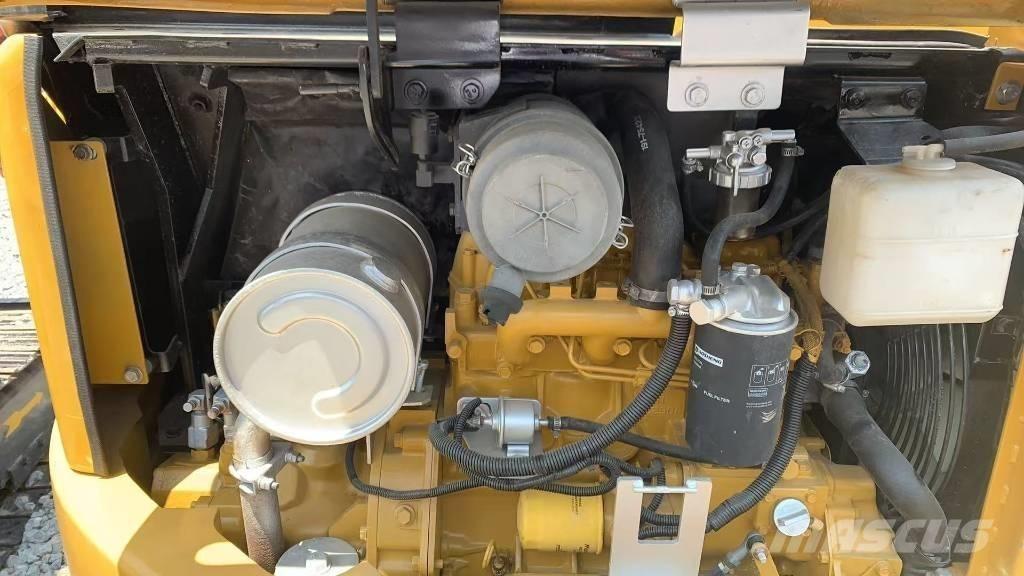 CAT 304 CR Mini bagri <7t