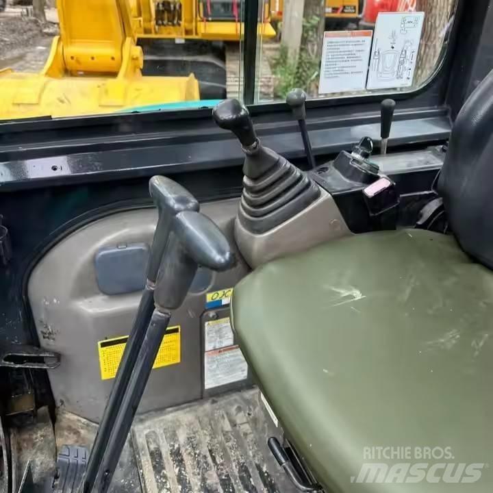 Kobelco SK55 Bagri goseničarji