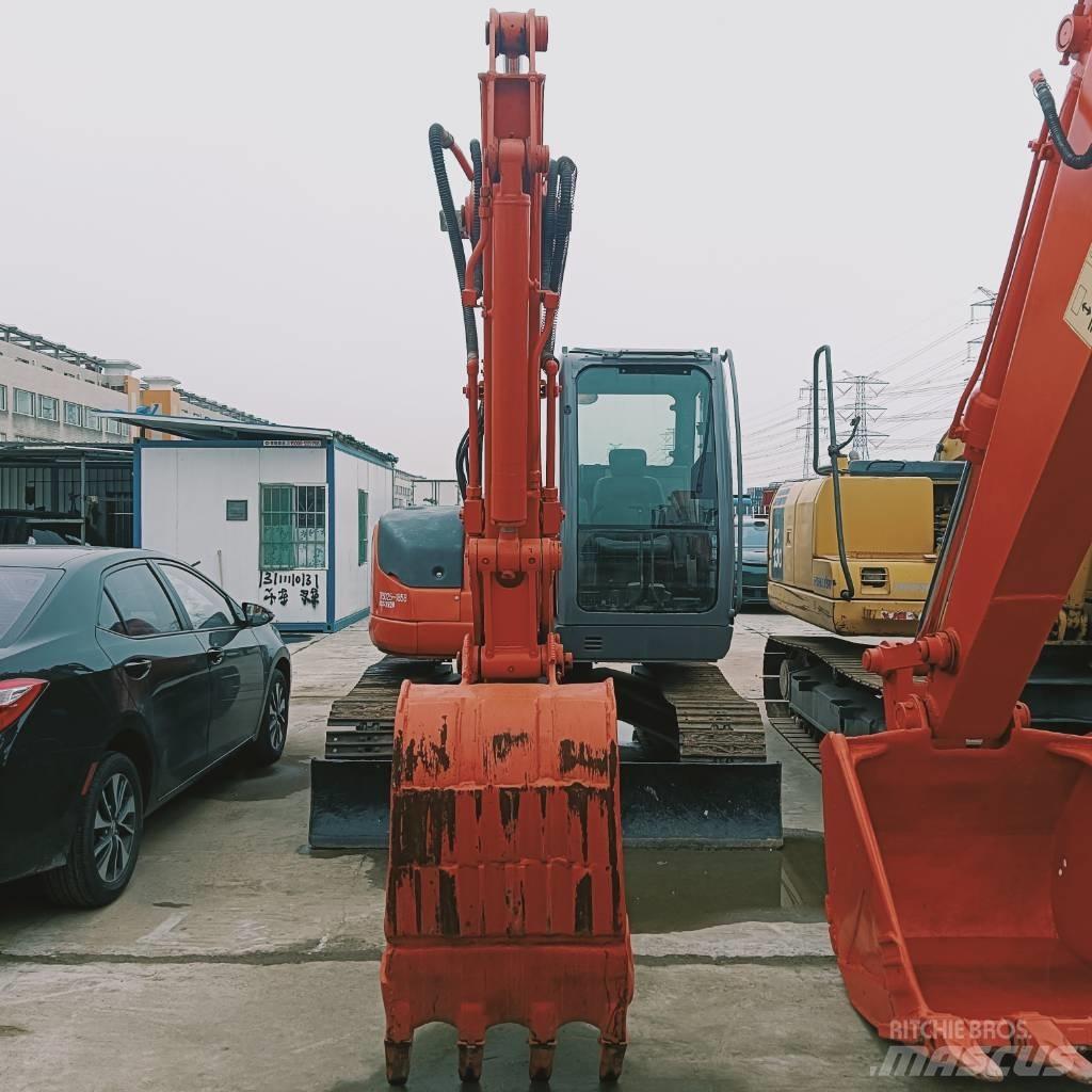 Hitachi ZX 75 US Midi bagri 7t – 12t