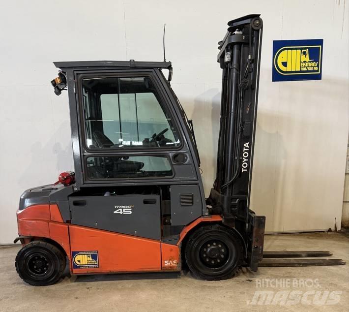 Toyota Truck 8FBMT45 Električni viličarji