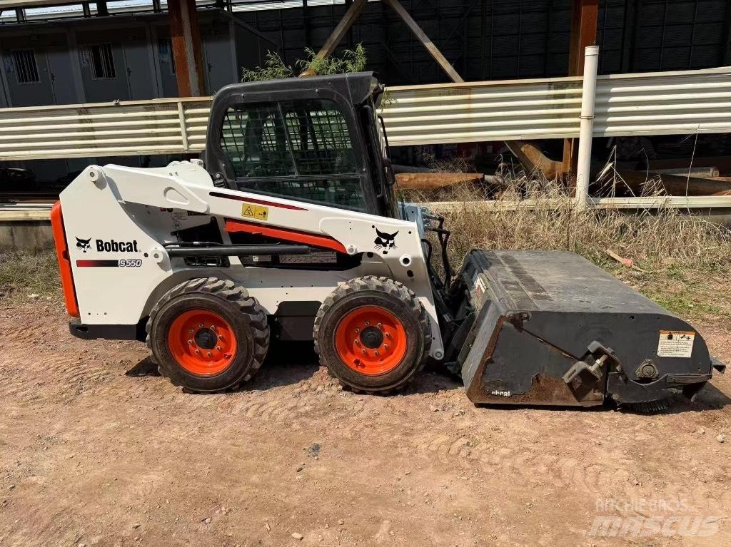 Bobcat S 550 Skid steer mini nakladalci