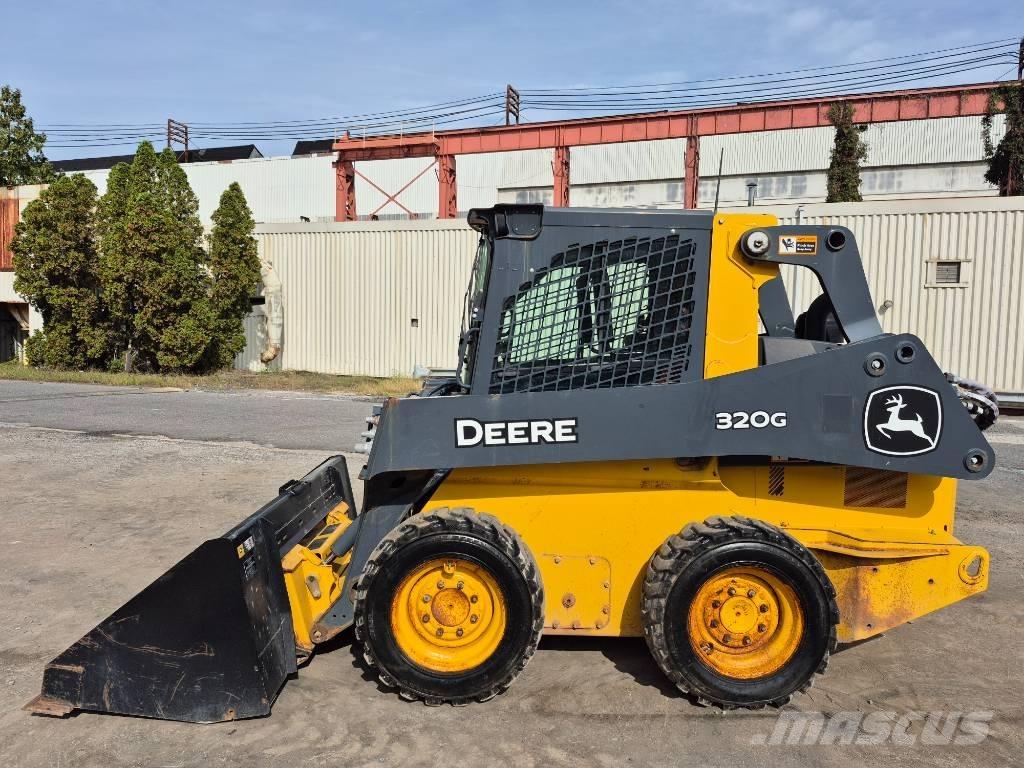 John Deere 320G Skid steer mini nakladalci