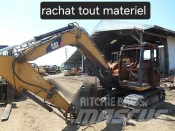 CAT 308 E 2 CR Boom in dipper roke