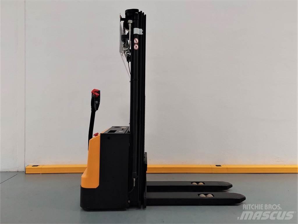  WSA161L Ročni električni viličar