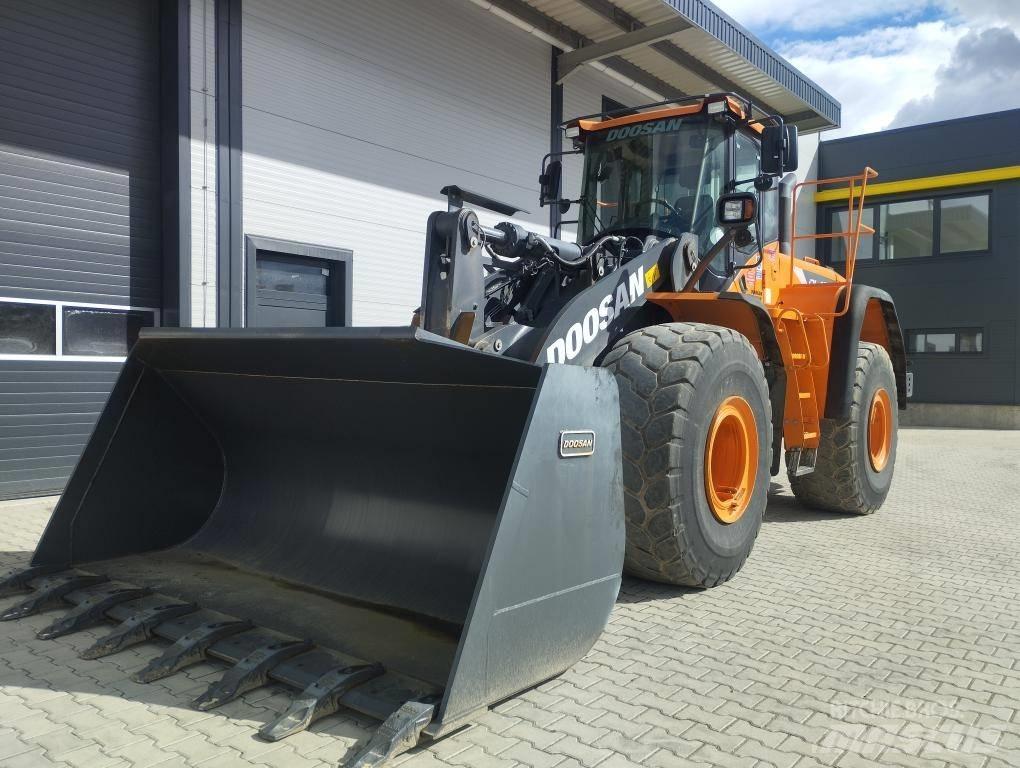 Doosan DL 420-5 Kolesni nakladalci