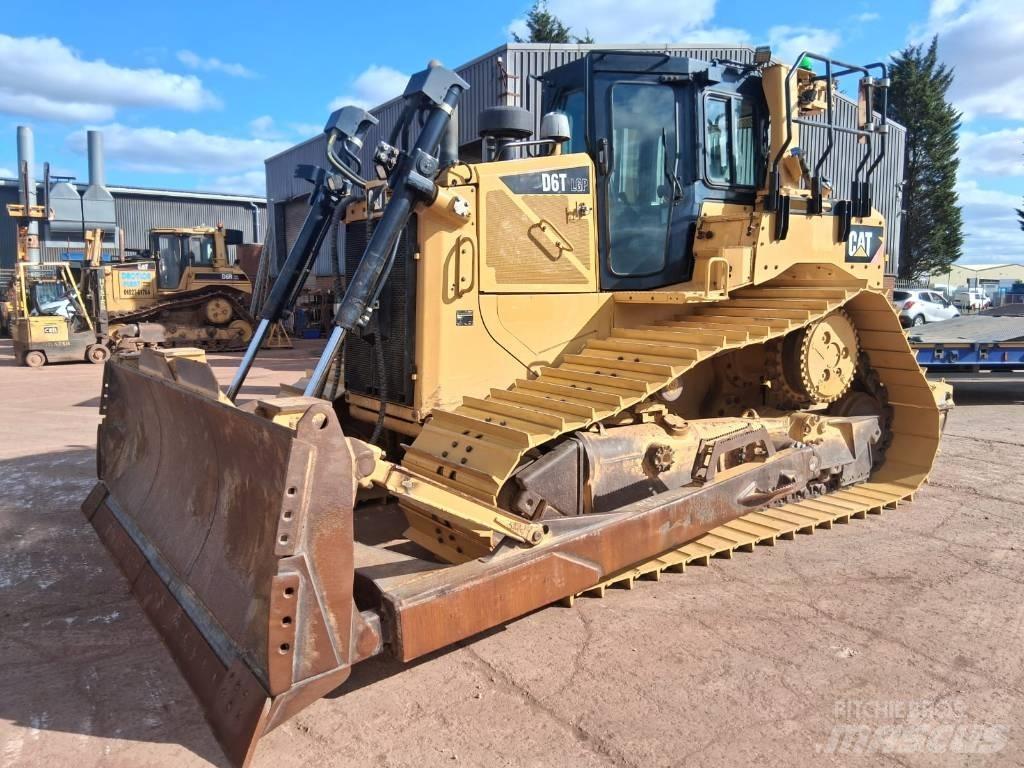 CAT D 6 T LGP Buldožerji goseničarji