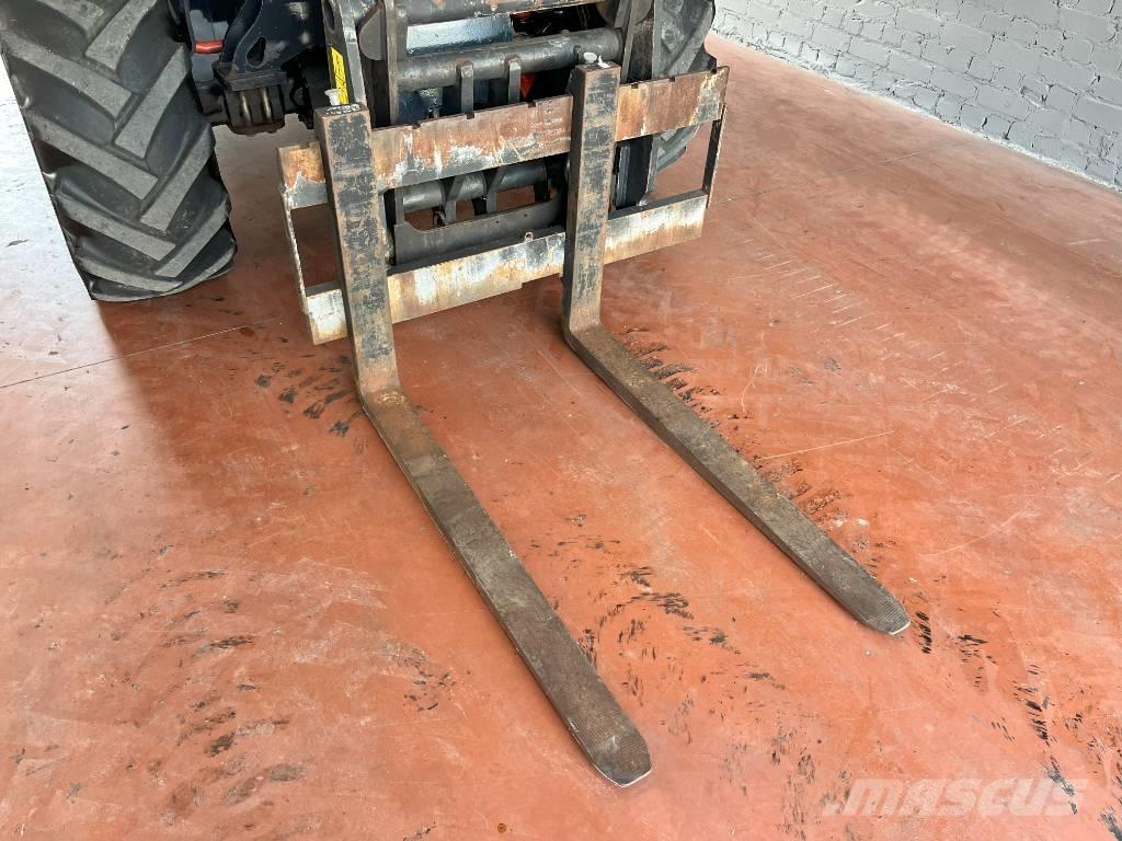 Bobcat TL 358+ AGRI Kmetijski teleskopski nakladalci