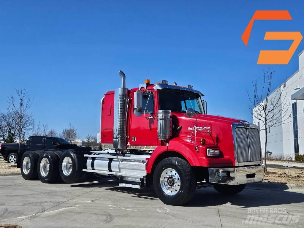 Western Star 4900 SB Vlačilci