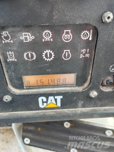 CAT D 6 T LGP Buldožerji goseničarji