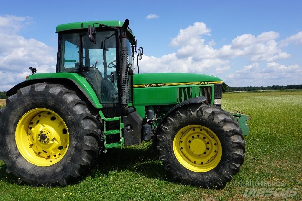 John Deere 7800 Traktorji