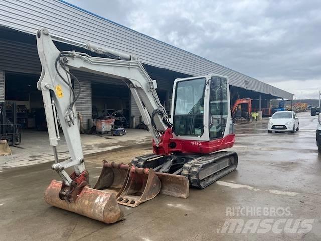 Takeuchi TB 250 Mini bagri <7t